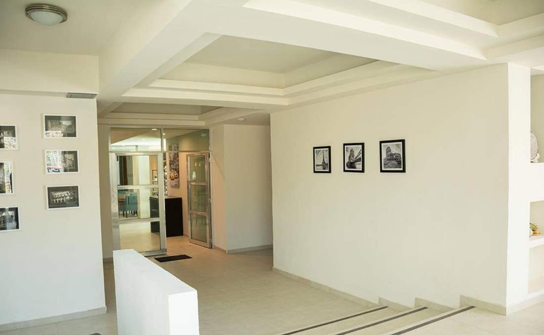 Hotel Siena Penjamo Bagian luar foto