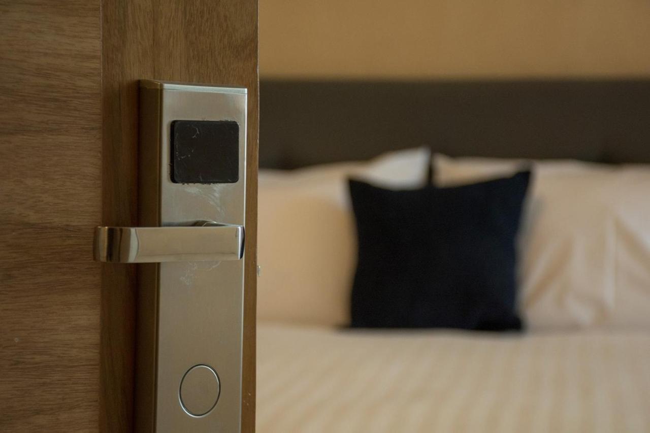 Hotel Siena Penjamo Bagian luar foto